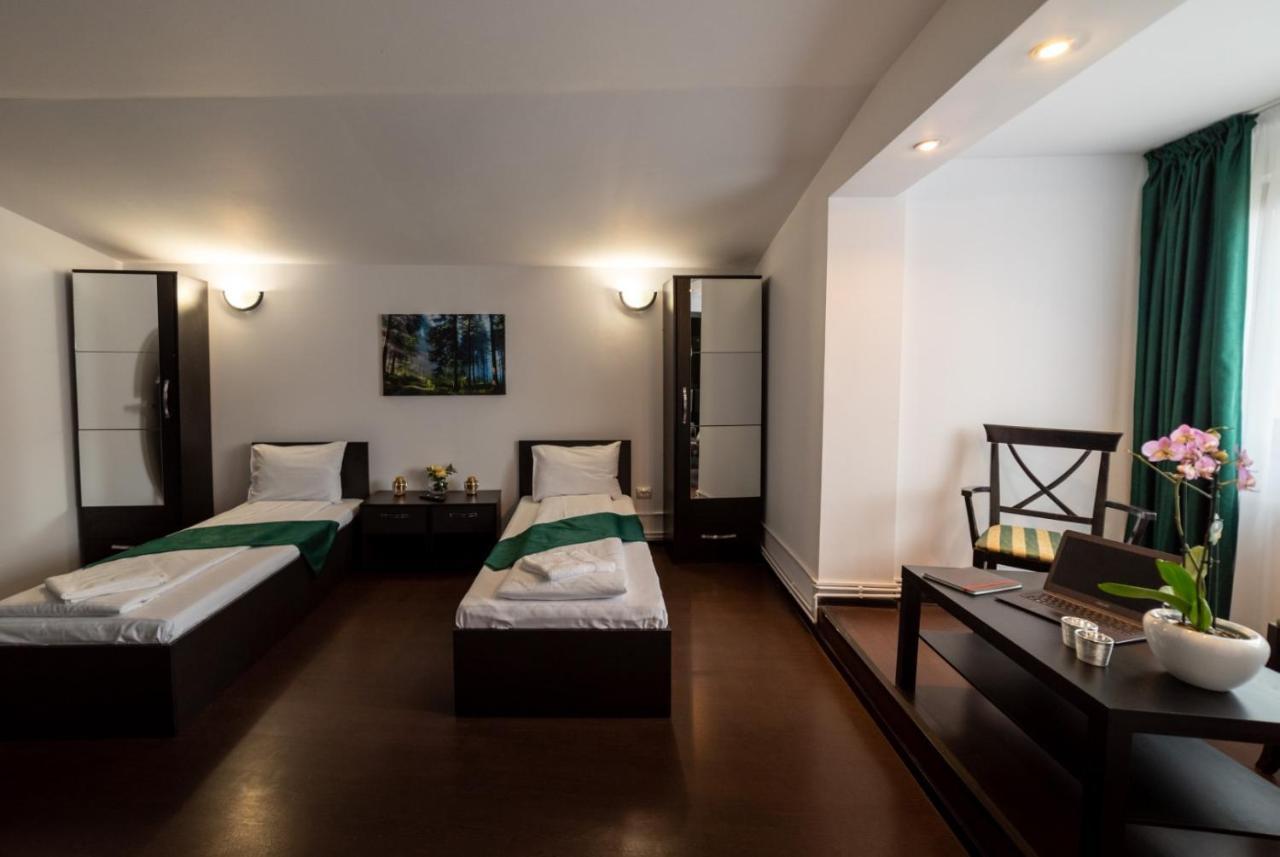 Escala Rooms Ghimbav Luaran gambar