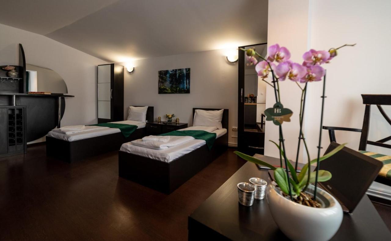 Escala Rooms Ghimbav Luaran gambar