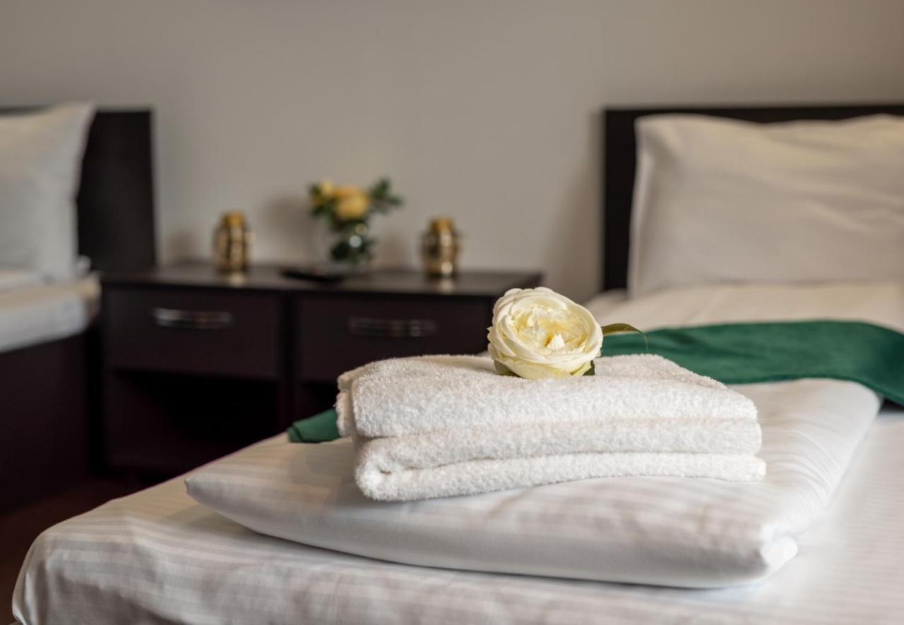 Escala Rooms Ghimbav Luaran gambar