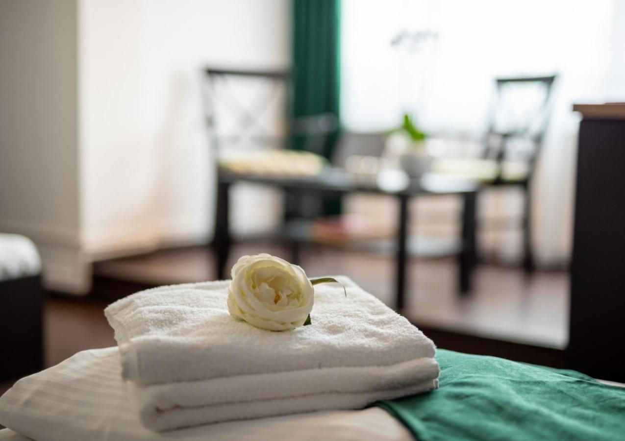 Escala Rooms Ghimbav Luaran gambar